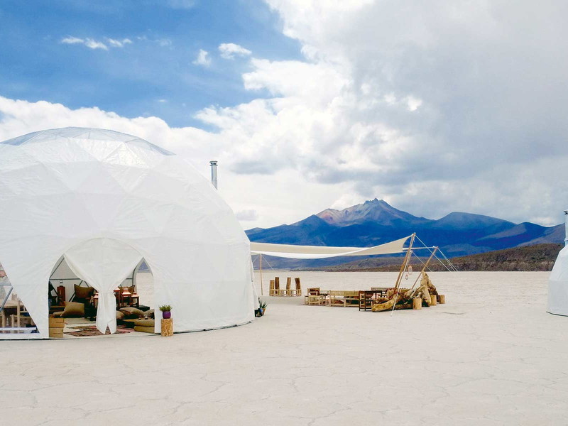 Uyuni, Bolivien: Die Salzwüste am Fusse der bolivianischen Anden gehört zu den aussergewöhnlichen Orten, für die der Veranstalter Black Tomato weltweit sein «Blink»-Camp anbietet. blacktomato.com