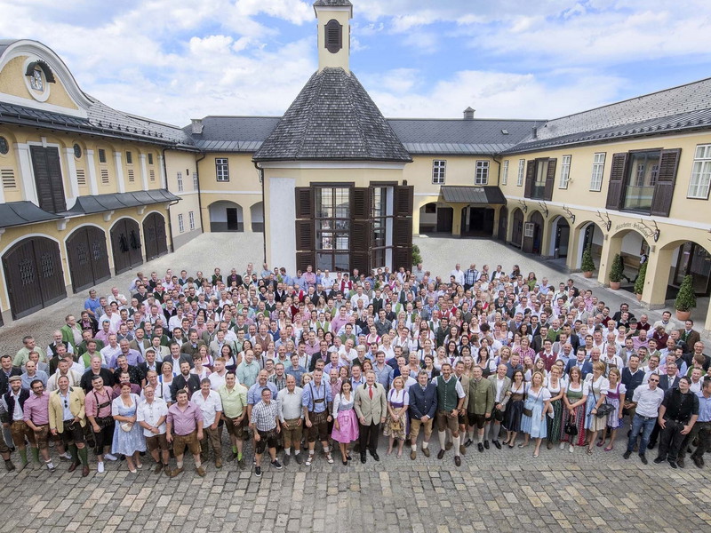 Unzählige Mitarbeiter waren bei der 525 Jahr-Feier in der Rochuskaserne dabei.