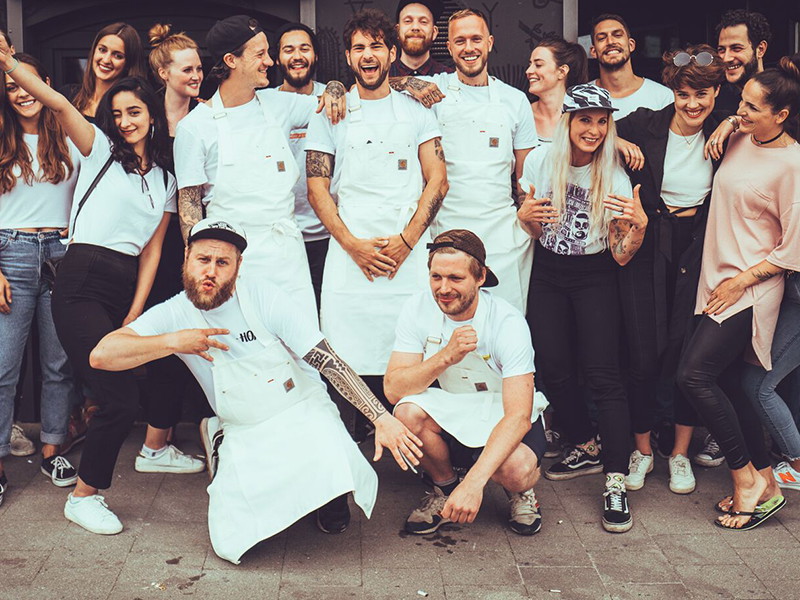 Gute Laune und Temperament: Das zukünftige Team des »Zentrale«.