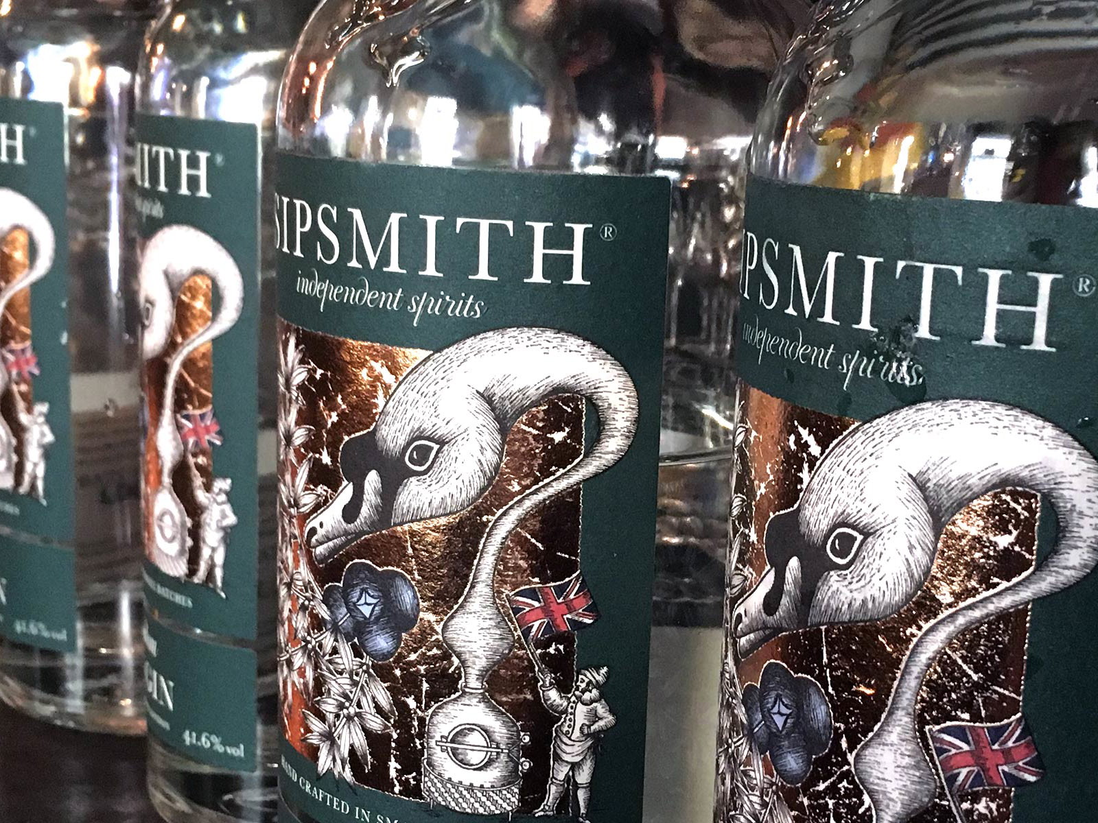 Der Sipsmith-Schwan ist in Österreich gelandet. 