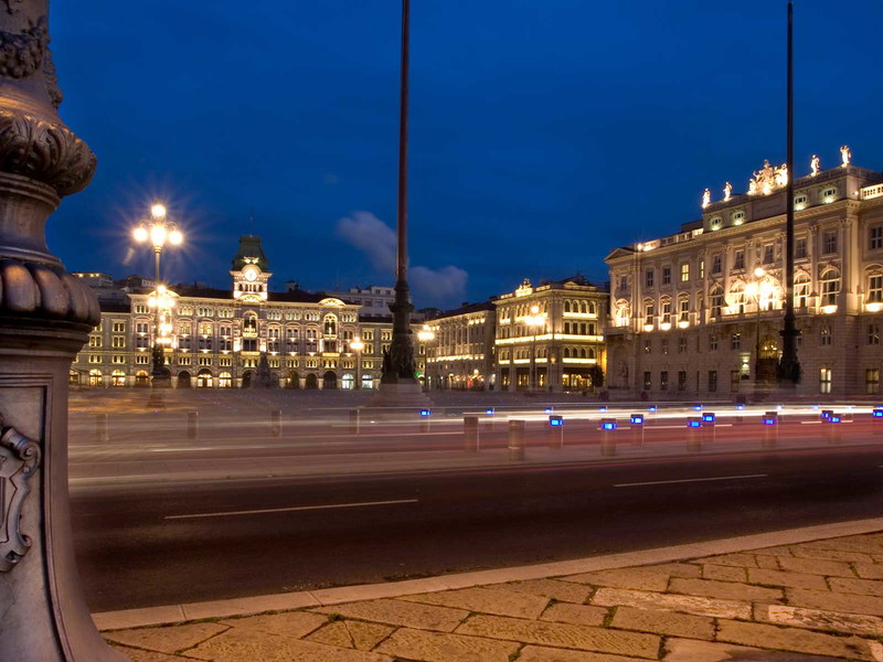 Trieste, la città in cui sono ambientati i gialli di Laurenti, ha molto da offrire in termini culinari.