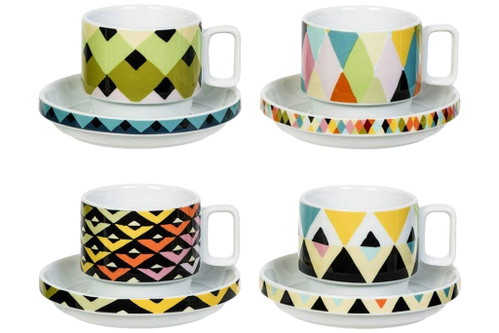 Living the GoodDie renommierte Designerin Sarah Campbell hat mit ihrer Porzellanserie "Viva", die ein wenig Vintage wie Retro versprüht, einen erfolgreichen Product-Shot für die britische Homeware-Company Magpie gelandet. In vielen Styles erhältlich und kombinierbar. Ab ca. CHF 18,-;&nbsp;www.magpieline.com&nbsp;