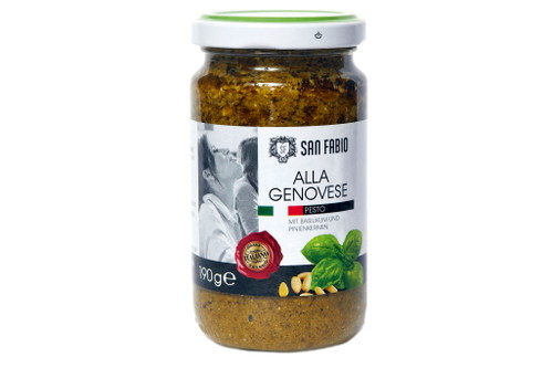 Platz 5, 77 Punkte: San Fabio Pesto alla genoveseGlas € 1,99 für 190 g (€ 6,26/Kilo) PennyDeutliche Fasern zu erkennen. Schmeckt etwas wie Spinat. Kaum Aroma, wenig Eigengeschmack, nicht sehr angenehm im Mund. Sollte nur warm mit Nudeln gegessen werden.