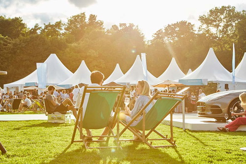Bei perfektem Wetter waren 15.000 Besucher mit der hochwertigen Veranstaltung äußerst zufrieden.