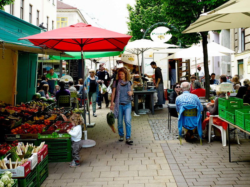 Die Kulinarik spielt am Kutschkermarkt eine wichtige Rolle.