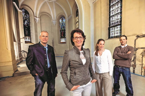 Refugium Hochstrass - neu eröffnet im ehemaligen Kloster. Das Team lädt unter anderem zum Heilfasten.