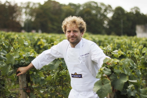 Lucien Dumas ist Küchenchef im »Restaurant Lucas Carton« in Paris, das zur Vranken-Pommery Gruppe gehört. 