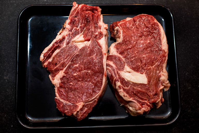 Ribeye vom Rind.