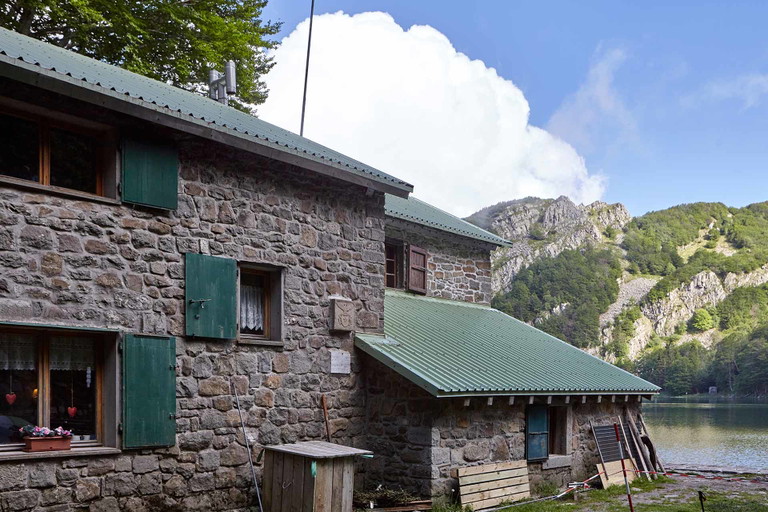 Rifugio Mariotti am Lago Santo (1.507 Meter Seehöhe)