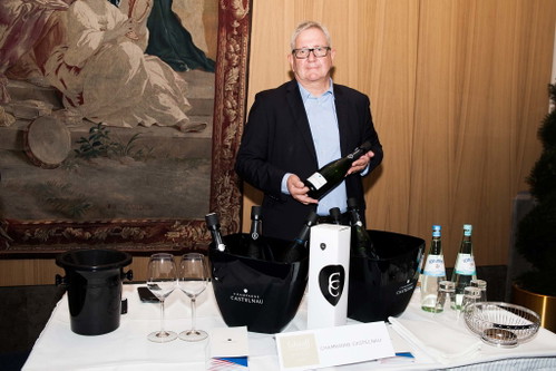 Champagne Castelnau.