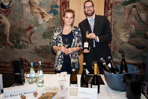 Champagne Le Brun de Neuville.