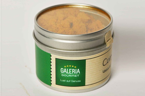 7. Platz, 84 Punkte: Galeria Gourmet Curry klassischBecher, € 2,99 für 45 g (Kilopreis: € 66,44) Galeria KaufhofCurrytypischer Duft, wirkt fast ein wenig parfümiert. Harmonischer Aromenmix, es fehlt ein wenig der Pfiff, vielleicht Schärfe?