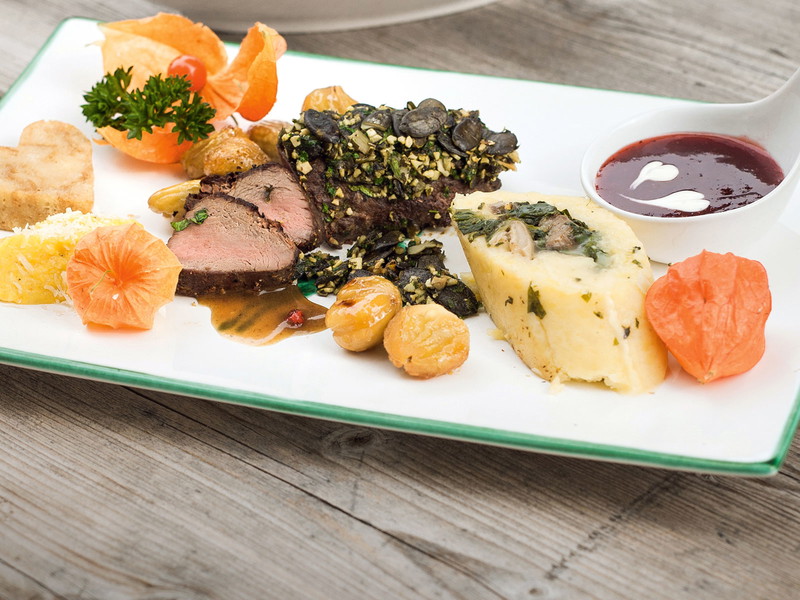 Erlegtes Wild wird im Metnitztal bis zum Ende fachgerecht behandelt. Hier als Filet.&nbsp;