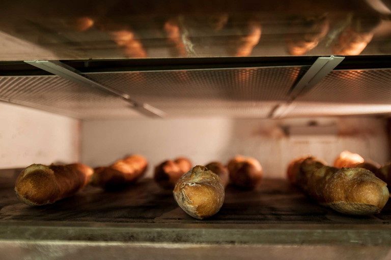 Baguettes im Steinofen.