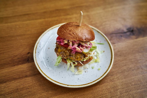 Signature Dish von »The Burger Lab«: Classic Cheese Burger.