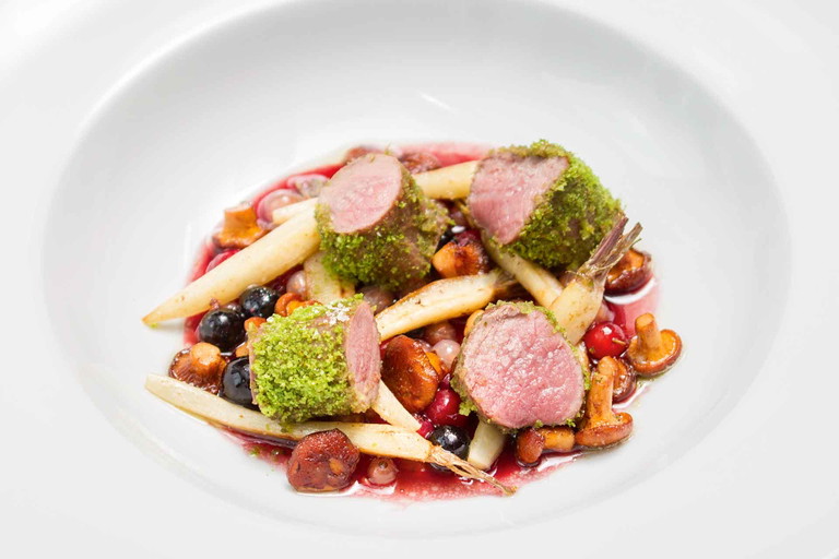 Rehkeule von Jan Maier und Tobias Becker im Restaurant »Maibeck«.