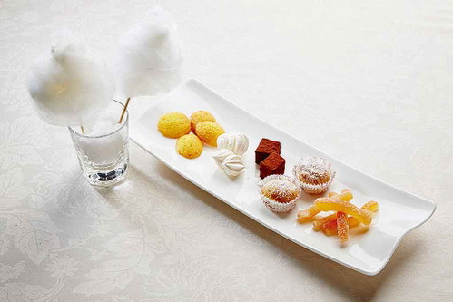 Süße Dessertvariation in der Trattoria »I Bologna«.
