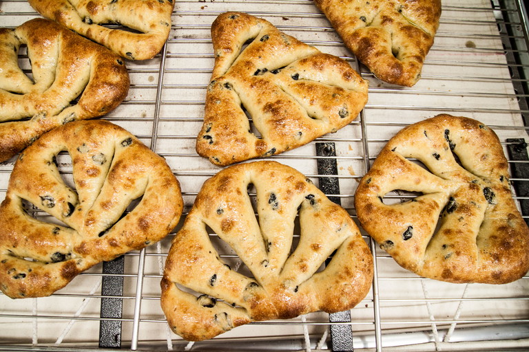 Fougasse.