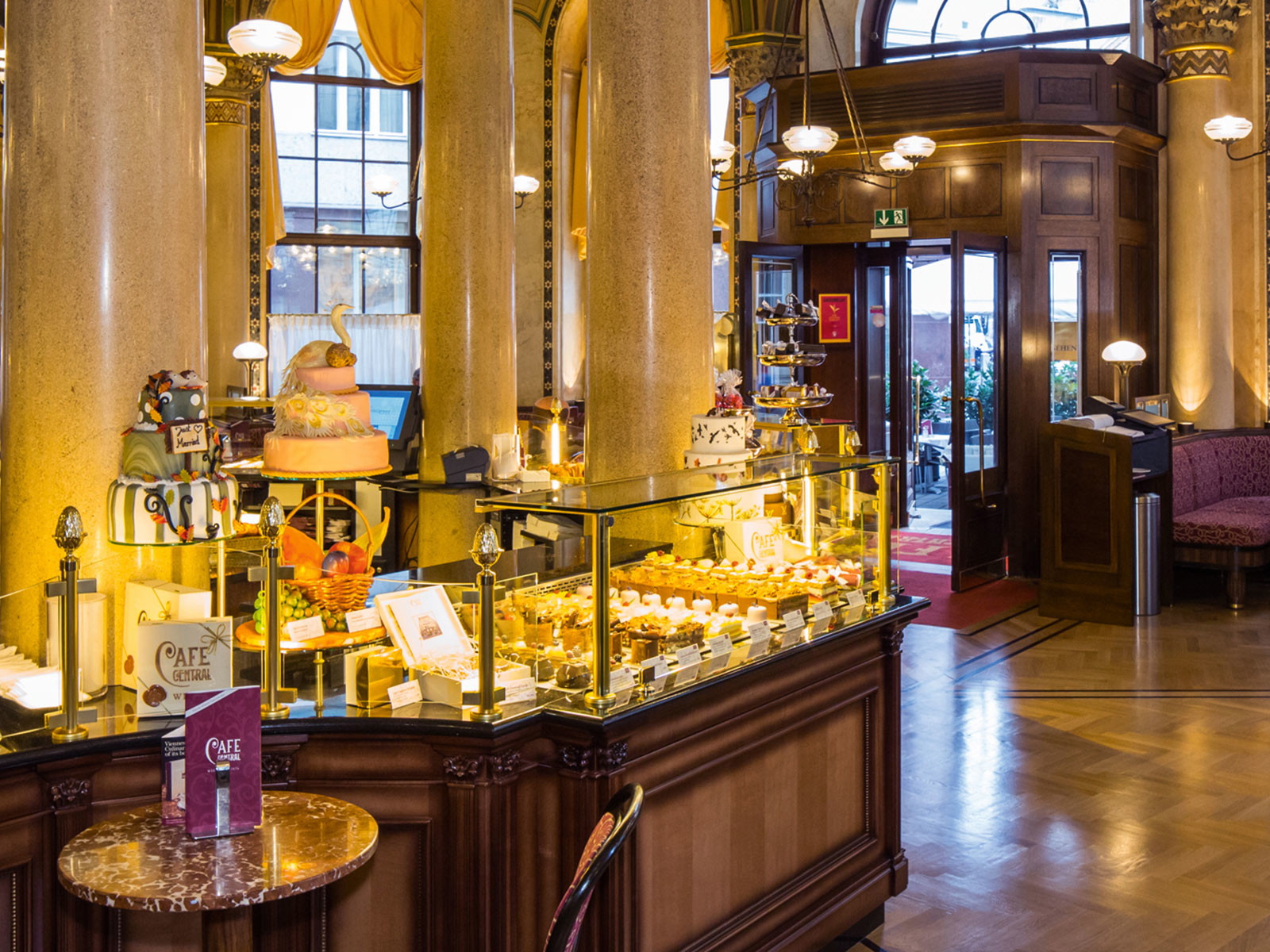 Nicht nur bei Touristen ist das Café Central in aller Munde.