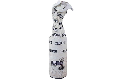 2. Nur für Kenner (97 Punkte) WILDBRETT GRANITBOCK, SauerbierRotbraun mit wenig Schaum, säuerlicher Duft, Weichselaroma, Karamell und Leder. Milder, wein-artiger Antrunk. Ganz wenig Kohlensäure, leichte Säure und etwas Süße. Dennoch schlanker Körper und leichte Bittere. Adstringierend trocken im Nachtrunk, typisch Brettanomyces.Brauerei Hofstetten, St. Martin, Braumeister: Peter Krammer