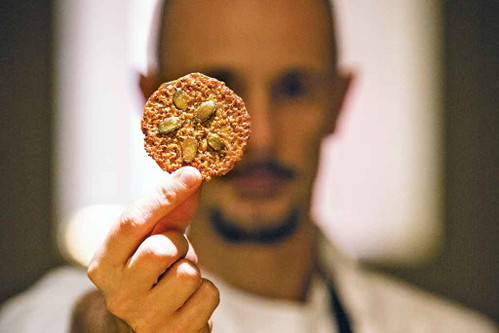 Das »Piazza Duomo« in Alba mit drei Michelin-Sternen und Starkoch ­Enrico Crippa am Herd ist eines der bes­ten Restaurants Italiens. Wir emp­fehlen es für Samstagabend nach einem ­Besuch des Trüffelmarkts.
