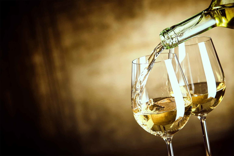 Zum Fondue passt am besten ein Chasselas oder Fendant.&nbsp;