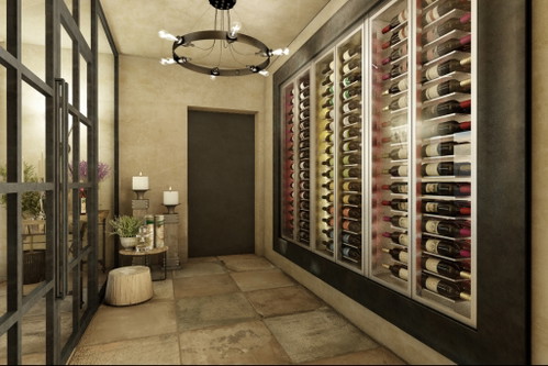 Das Restaurant verfügt über einen Weinschrank.