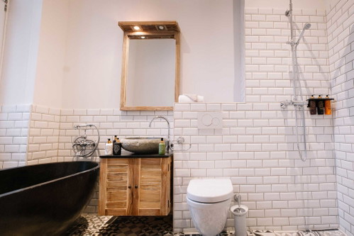 Das Badezimmer in der Suite.