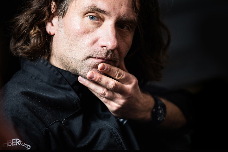 »Atmosphärisch wollen wir zurück zum Beisl. Die Leute sollen sich wohlfühlen und keine Schwellenangst haben.«, Markus Mraz Inhaber &amp; Küchenchef
