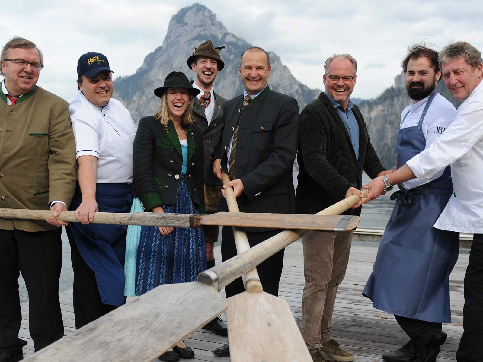 Franz Pernkopf (Hotel Grünberg), Hans Schallmeiner (Hois´n Wirt), Julia Grashäftl und David Sitz (Almgasthof Windlegern), Wolfgang Gröller (Traunseehotels), Lukas Nagl (Küchenchef Bootshaus im Hotel Das Traunsee), Johann Parzer (Fisch &amp; Pasta).