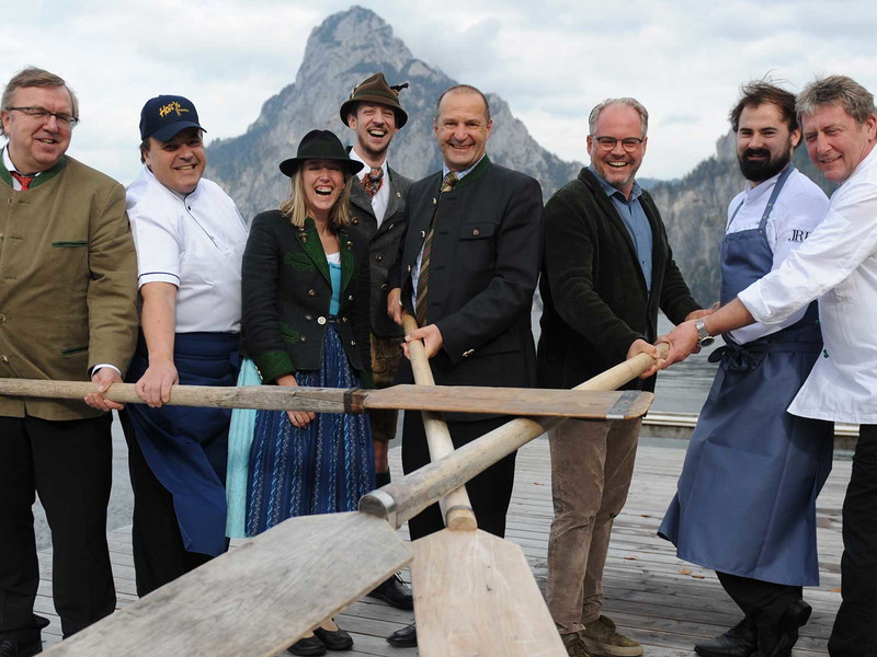 Franz Pernkopf (Hotel Grünberg), Hans Schallmeiner (Hois´n Wirt), Julia Grashäftl und David Sitz (Almgasthof Windlegern), Wolfgang Gröller (Traunseehotels), Lukas Nagl (Küchenchef Bootshaus im Hotel Das Traunsee), Johann Parzer (Fisch &amp; Pasta).