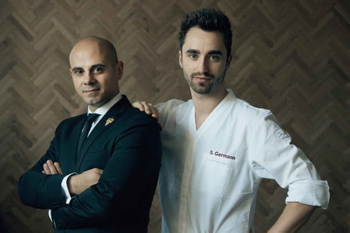 Der Sommelier Francesco&nbsp;Benvenuto mit Silvio Germann&nbsp;