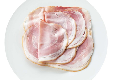 1. Platz, 98 Punkte: Vinzenzmurr Frischaufschnitt&nbsp;Beinschinken€ 2,80 für 100 g&nbsp;(Kilopreis: € 27,90) Vinzenzmurr, MünchenDie Optik ist genau so, wie man sich einen Schinken vorstellt. Dazu trägt auch die relativ große Schwarte bei. Neben dem&nbsp; würzigen Duft hält der Geschmack mit einer angenehm nussigen Note, was die Optik verspricht. Zweimal die Höchstwertung.