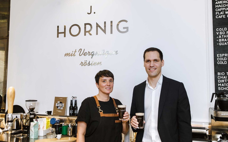 Headbarista Barbara Bauer und Geschäftsführer Johannes Hornig