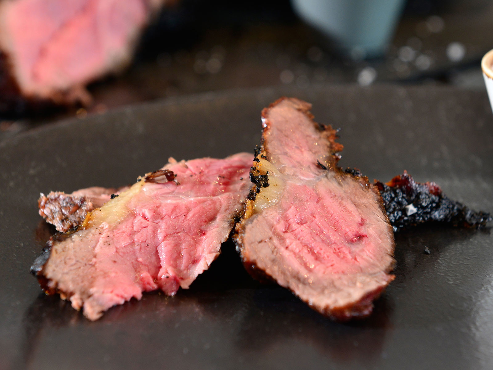 Saftiges Porterhouse Steak vom Josper Grill.
