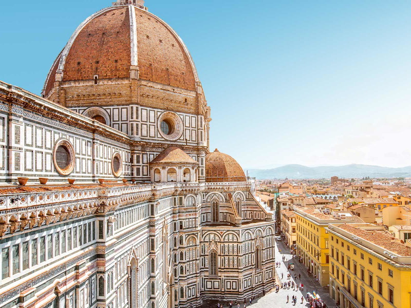 Der Duomo di Santa Maria del Fiore beeindruckt aus vielen Perspektiven.