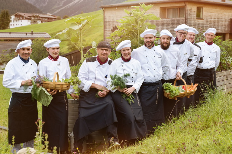 Service aus Leidenschaft und Spaß an der Arbeit. Das zeichnet das Chesa Valisa und seine Mitarbeiter aus.