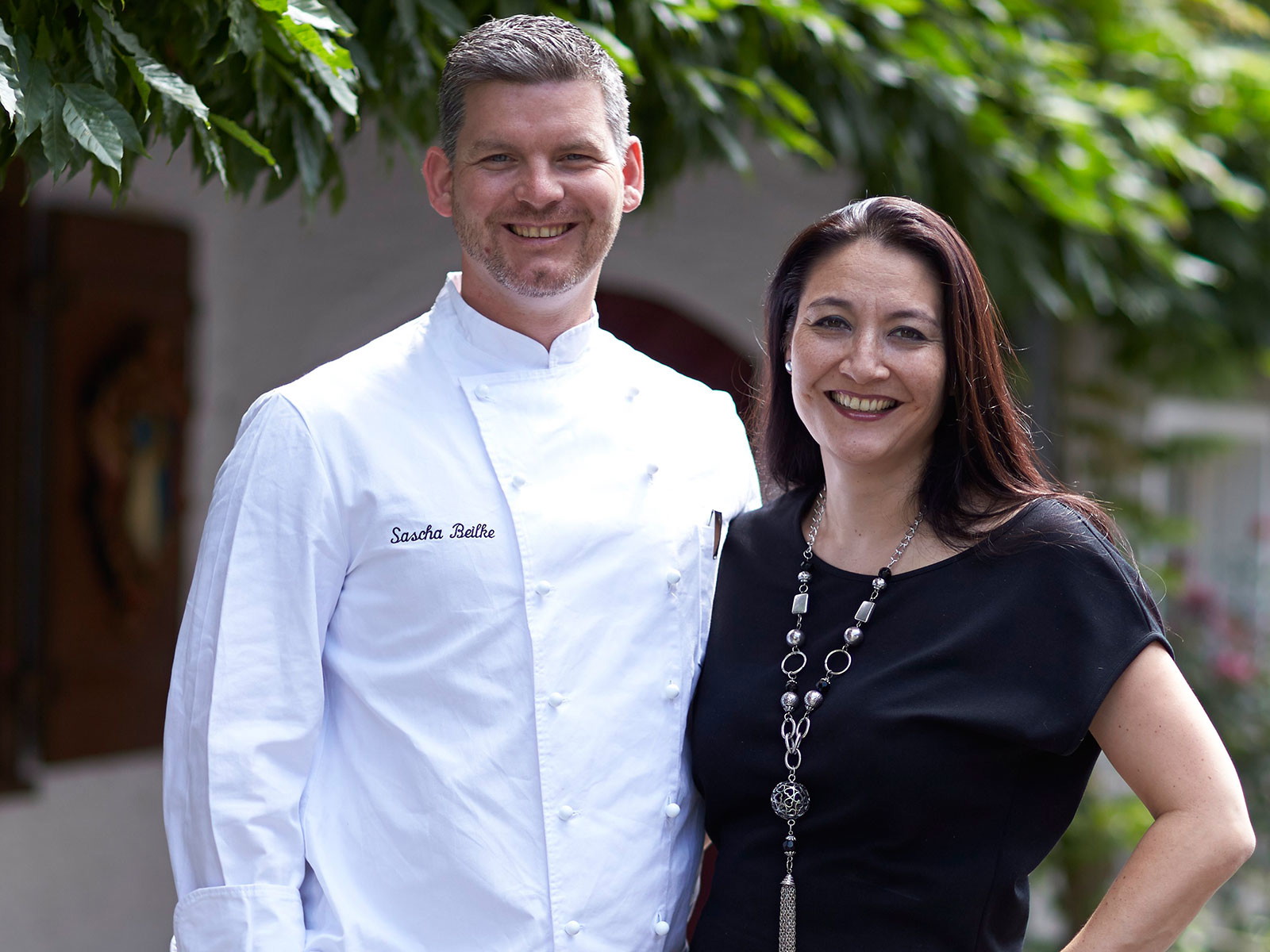 Alexandra und Sascha Beilke servieren in der «Burg» in Au perfekte Fleischküche.