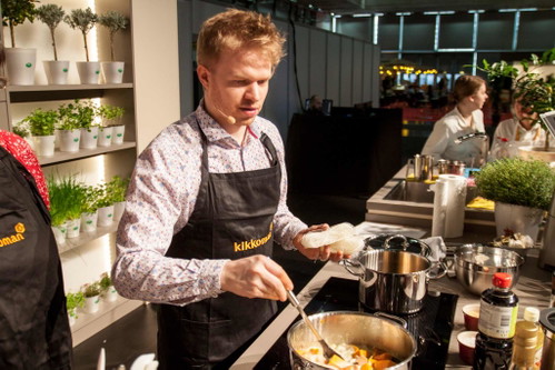 Die #cookingstation unter der Leitung von Julian Kutos.
