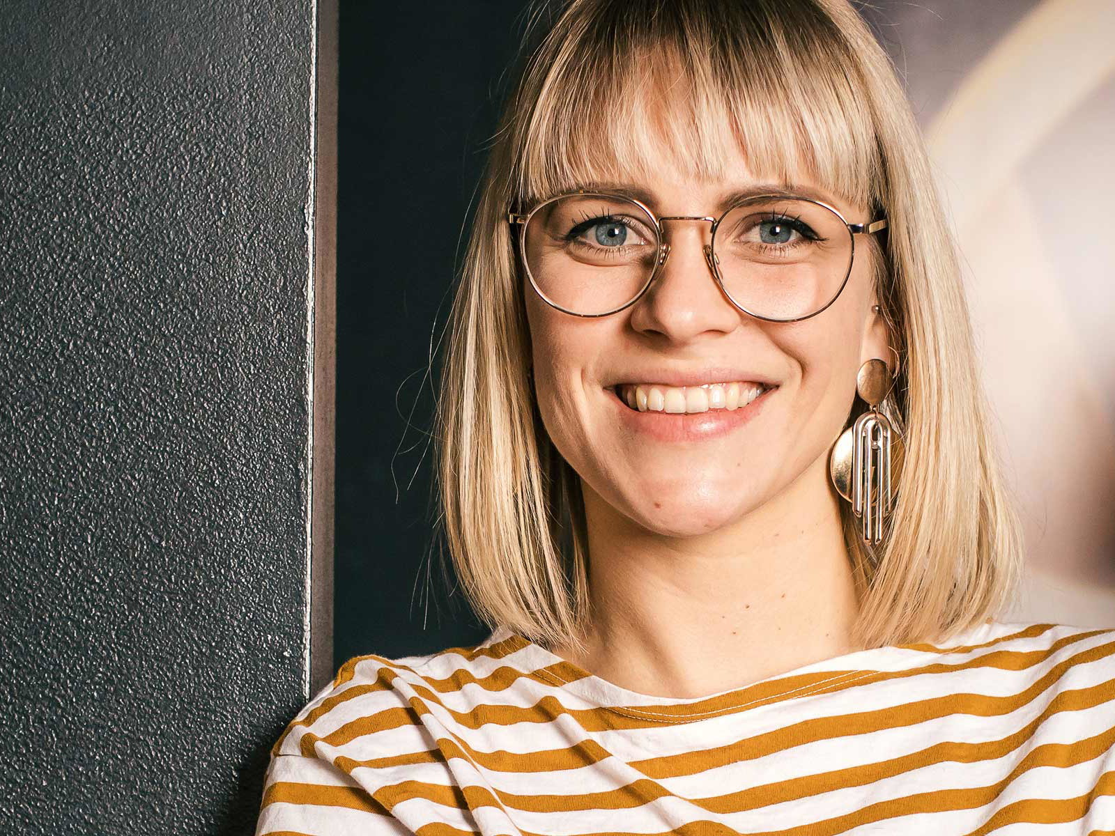 In der Bar «Karel Korner» in Luzern setzt Bar-Managerin Judith Lauber&nbsp;auf Hausgemachtes und kreiert originelle Sirups und Cocktail-Rezepte selbst.&nbsp;