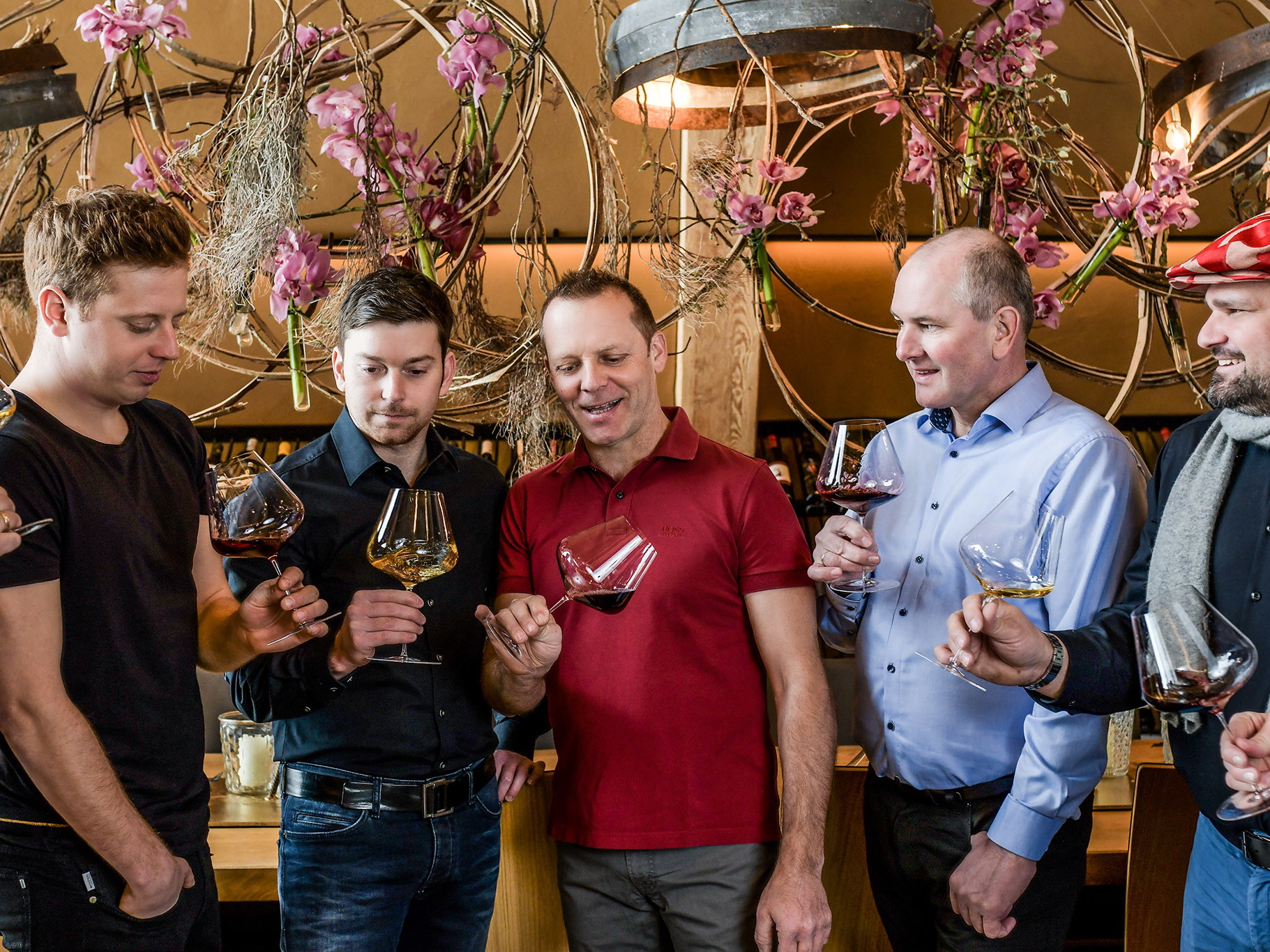 Die Eruptionswinzer Walter Frauwallner, Daniel Pfeifer, Stefan Müller, Franz Hutter, Rupert Ulrich, Josef Scharl und Stefan Krispel.