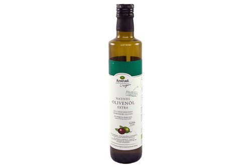 4. Platz, 94 Punkte: Alnatura Natives Olivenöl Extra, fruchtig&nbsp;Koroneiki-Oliven€ 6,45 für 500 ml&nbsp;(Literpreis: € 12,90),&nbsp;u. a. EdekaDie Farbe ist nicht besonders kräftig, die Nase dafür animierend und klar. Geschmeidig am Gaumen, überrascht aber mit einer angenehm würzigen Schärfe, die auch gut zu Fischgerichten passt.