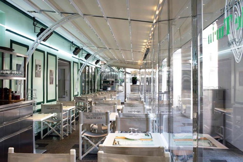 Kultstätte für Liebhaber von Austern und Krusten­tieren: das legendäre »Café de Turin« in Nizza.