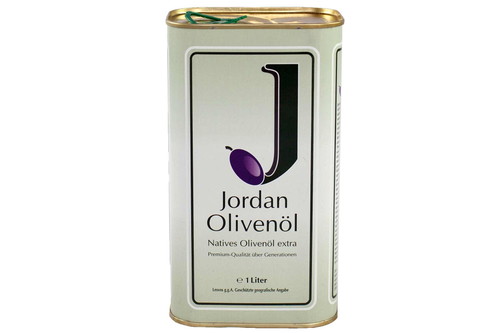 8. Platz, 90 Punkte: Jordan Olivenöl Natives Olivenöl extra&nbsp;Adramitiani- &amp; Kolovi-Kultivierung€ 16,95 für 1000 ml&nbsp;U. a. Galeria KaufhofDer frische, fruchtige, leicht zitrische Duft wird von einigen Testern als Kontrast zur buttrigen Konsistenz des Öls empfunden. Der Geschmack ist zurückhaltend, leicht nussig mit einer schönen Bitternote.