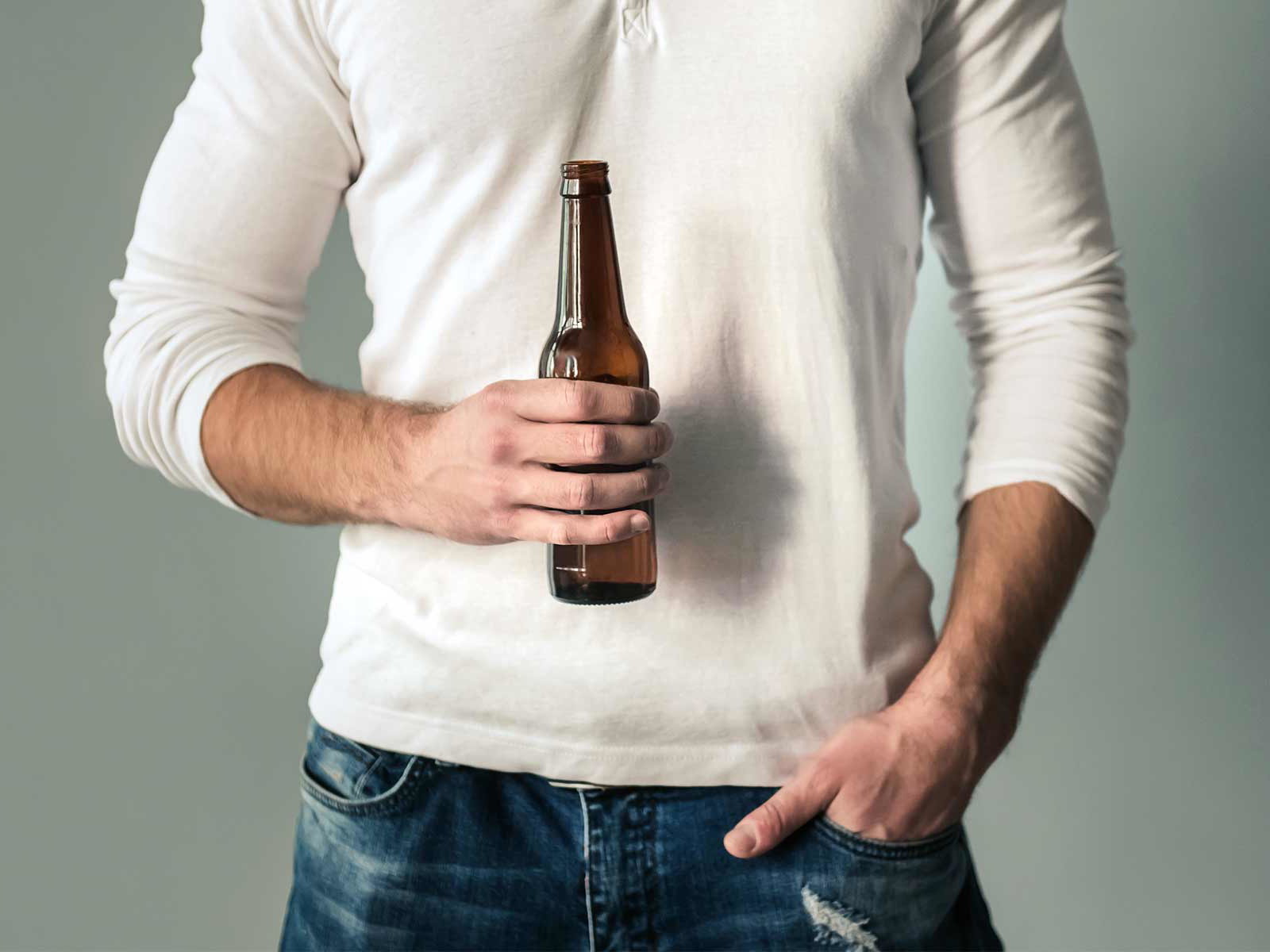 Ein frisches Bier aus der regionalen&nbsp;Brauerei gehört einfach zur Schweizer Bierkultur.