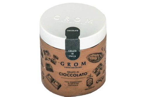 1. Platz, 91 Punkte: Grom Gelato al Cioccolato€ 7,99 für 460 ml (Literpreis: € 17,37) U. a. Billa Corso, Merkur Hoher Markt, MeinlSehr schön glänzende Optik mit einer kompakten Konsistenz und einem intensiven Geschmack nach Schokolade. Angenehm cremig-schmelzende Textur, die die intensiven Kakaotöne wunderbar durchklingen lässt.