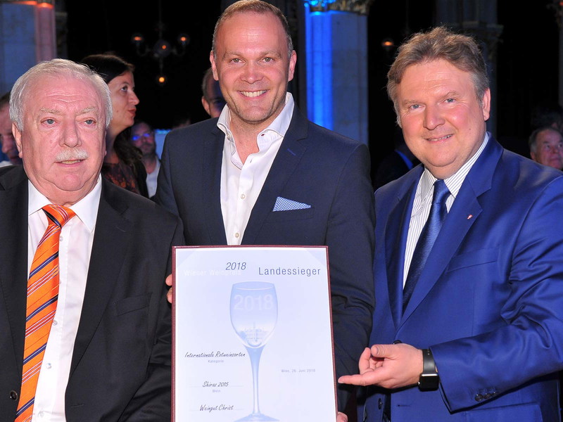 5-fach Landessieger Rainer Christ (M.) mit Michael Häupl (l.) und Michael Ludwig (r.)