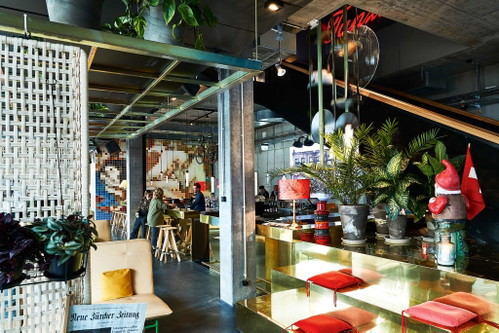 Die «Cinchona Bar» ist ein ungewöhnlicher Ort mit ­lässigem Charakter und f­antastischen Highballs.