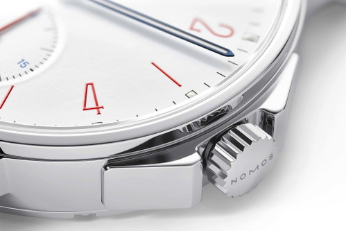 Nomos Glashütte «Ahoi»