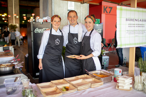 Sascha Kemmerer aus dem Restaurant Kilian Stuba im Travel Charme Ifen Hotel mit seinem Team.